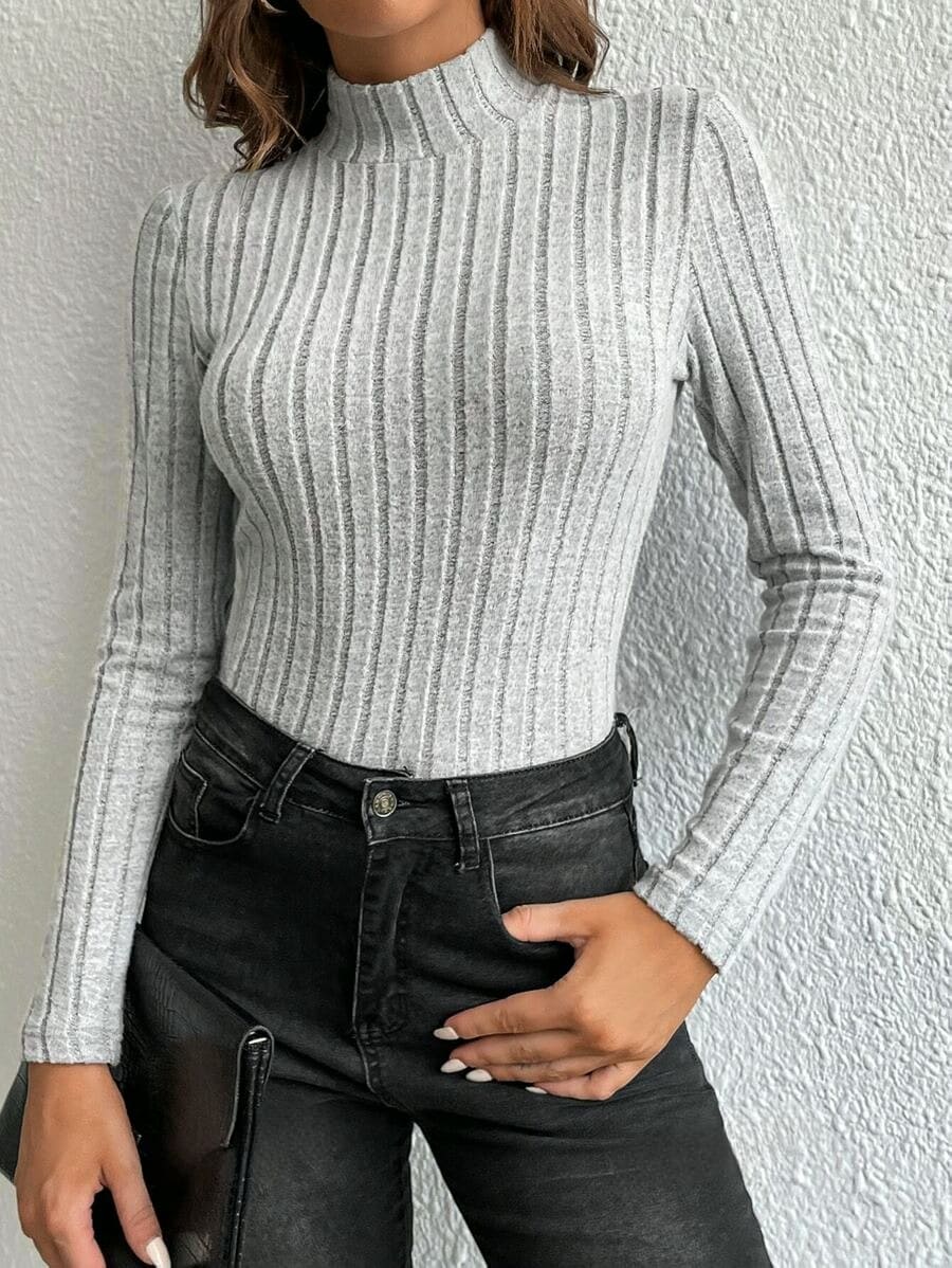 Blusa Feminina Manga Longa com Gola Heloisa