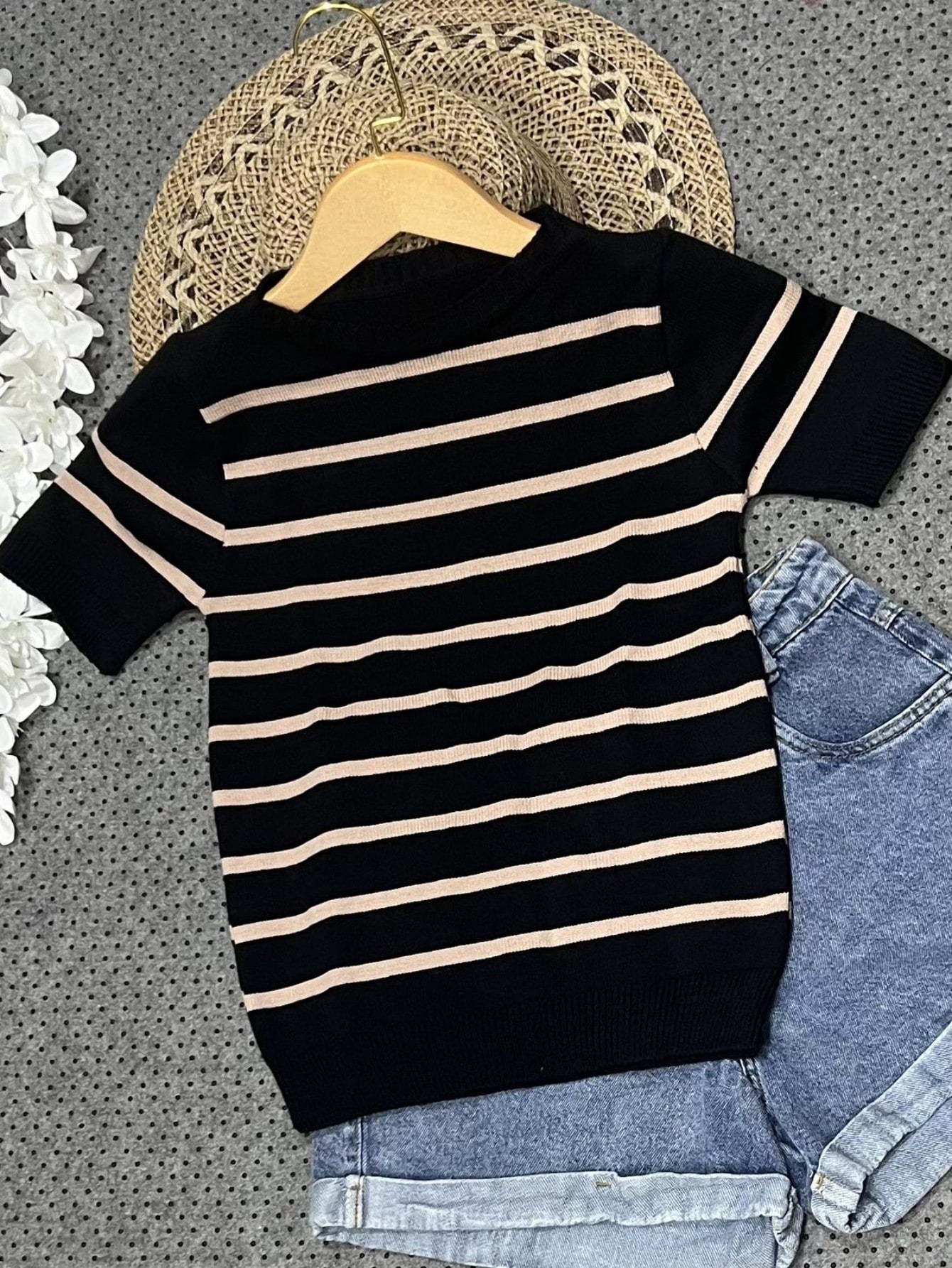 Blusa Feminina Tricot Modal Listrada Manga Curta Ana