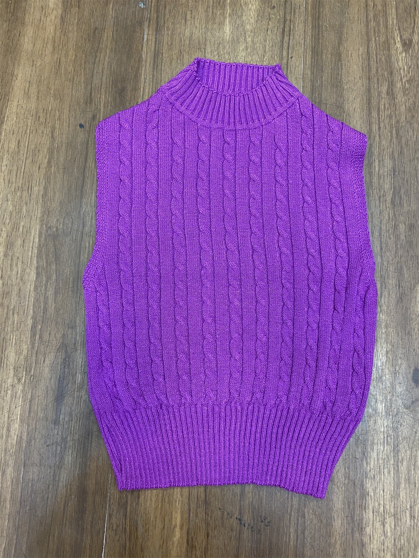 Colete Feminino Tricot Gola Alta Bruna